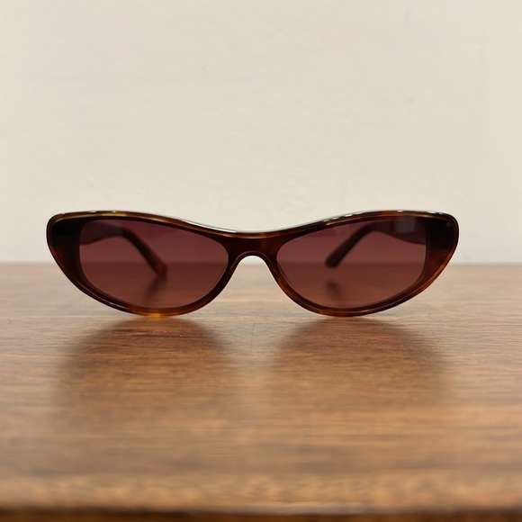 Quay X Guizio Slate Cat Eye Sunglasses in Brown Tort & Dark Brown - Picture 3 of 9